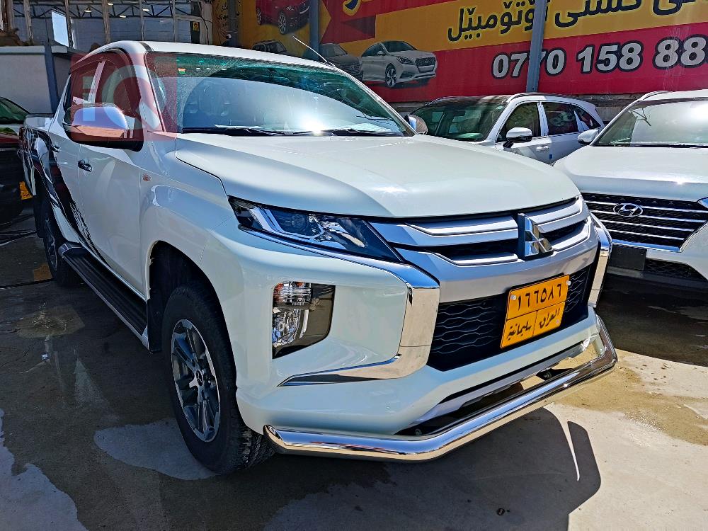 Mitsubishi L200